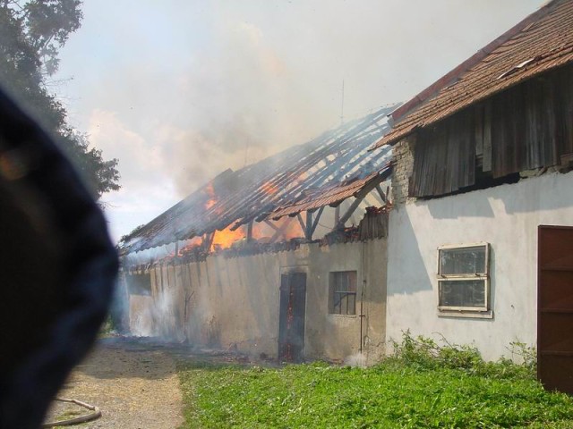 27. 08. 2009 - Pohledec - požár stodoly