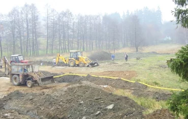 Budování cvičiště pod rybníkem Kaňovec 