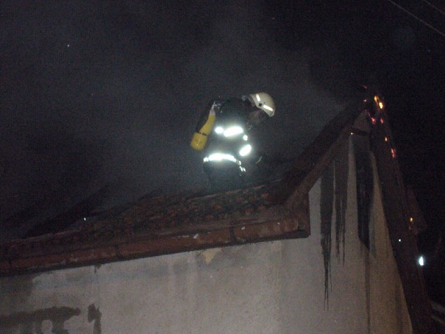 25. 10. 2007 - Bohdalec - požár rodinného domku