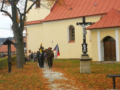 Oslava výročí založení republiky na Dolní Bobrové